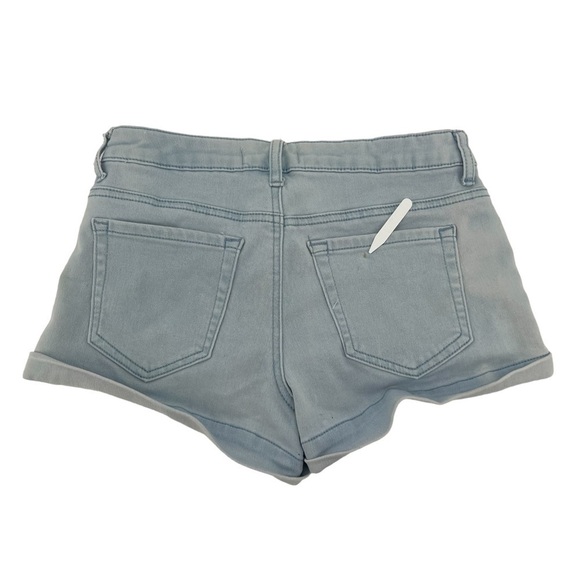 Forever 21 Junior’s Cuffed Hem Jean Shorts Size 27 - Picture 3 of 5